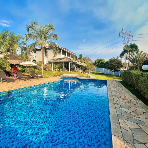 MANSÃO 3 SUÍTES + HILUX SRX  OU 980 MIL REAIS no PIX